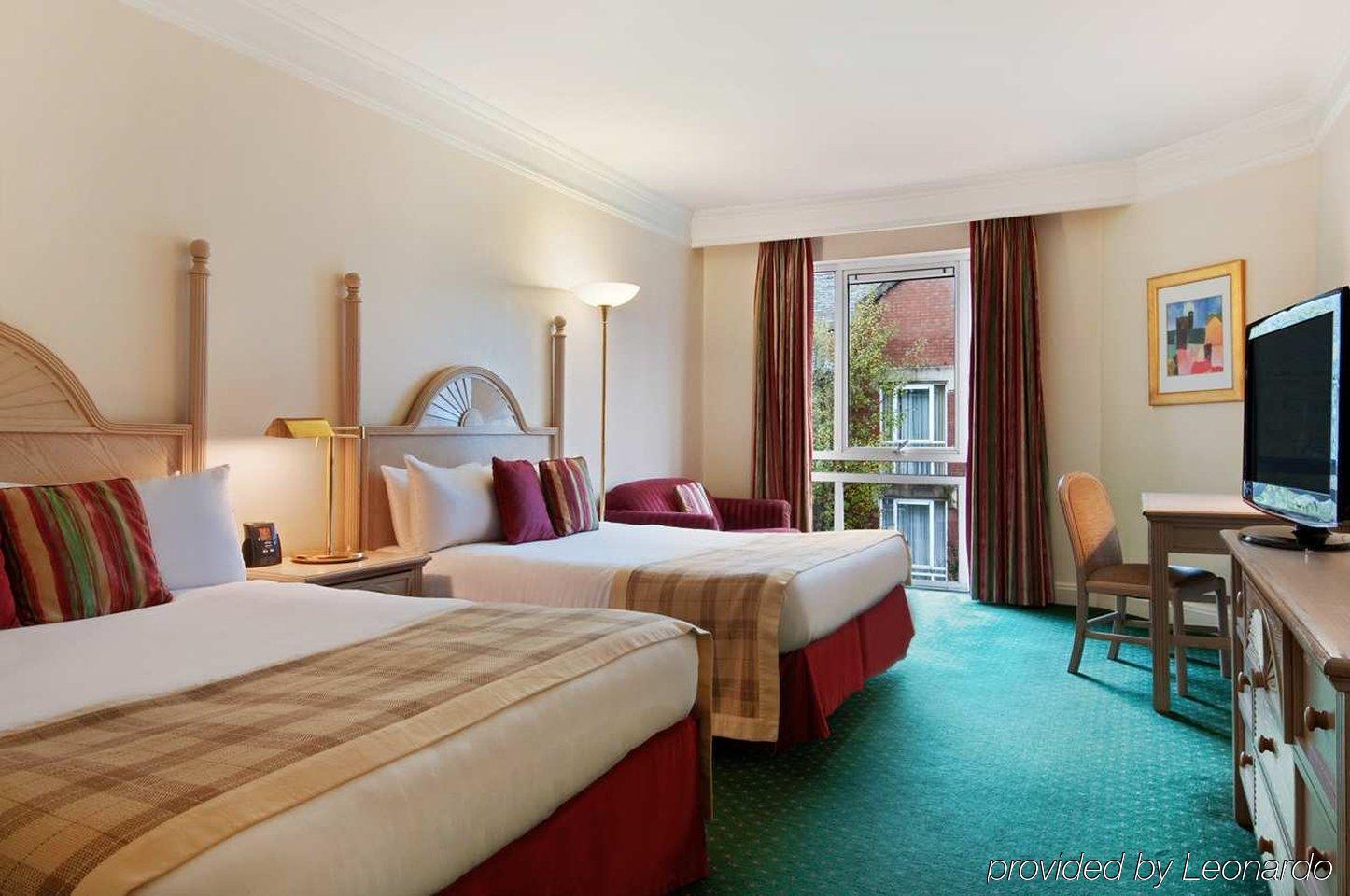 Coldra Court Hotel By Celtic Manor Νιούπορτ Δωμάτιο φωτογραφία
